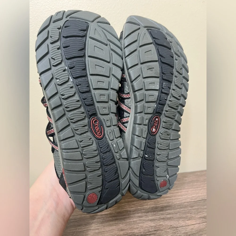 Chaco closed toe